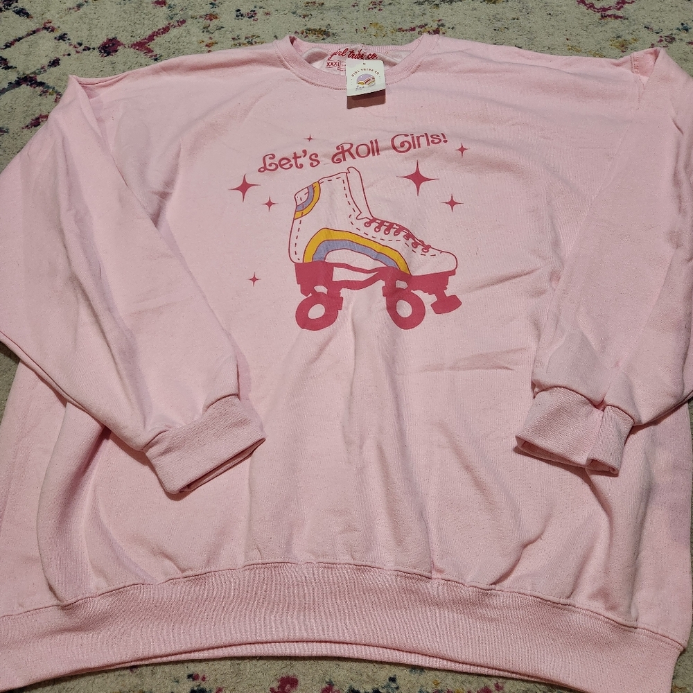 💘 Girl Tribe Co NWT Pink Graphic Sweatshirt Roller Skate